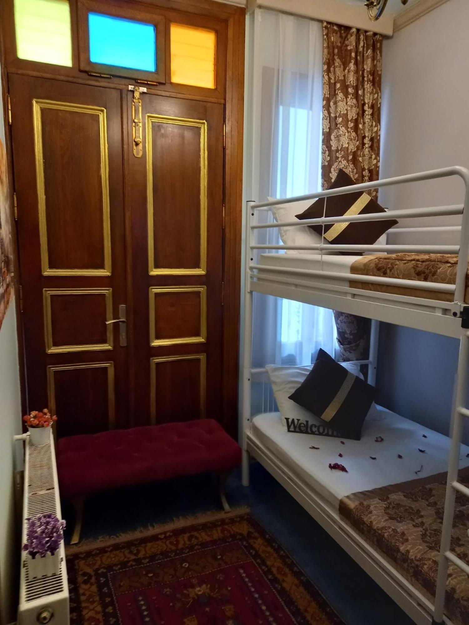 Emirhan Hotel, Sultanahmet Istanbul Ruang foto